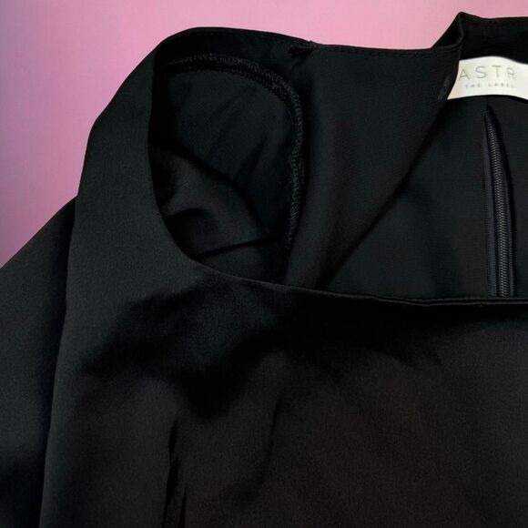 Astr Black long sleeve satin Blouse - Picture 8 of 8